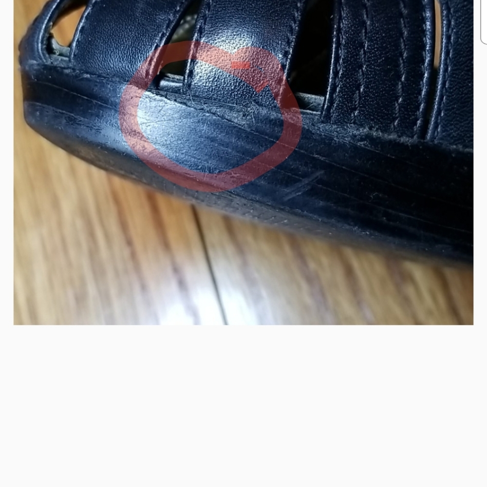 Guess Heels - Picture 8 of 12